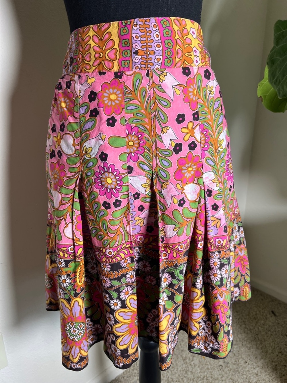 CAbi Women’s Vintage Y2K Ashbury Floral High Rise A-Line Pleated Skirt Size 4 - Picture 3 of 16
